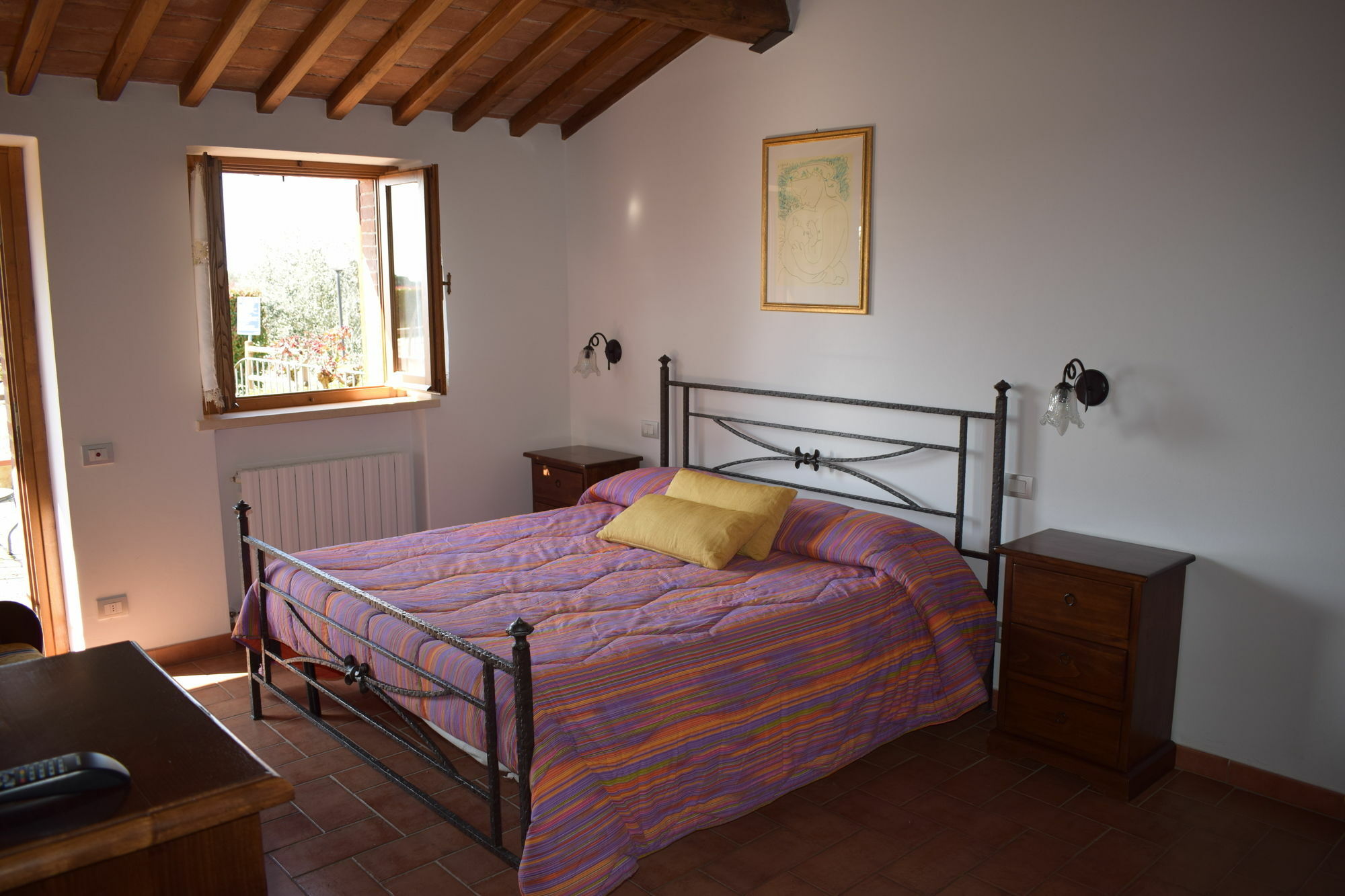 Agriturismo Amina, Winery & Hiking Vagliagli Bagian luar foto